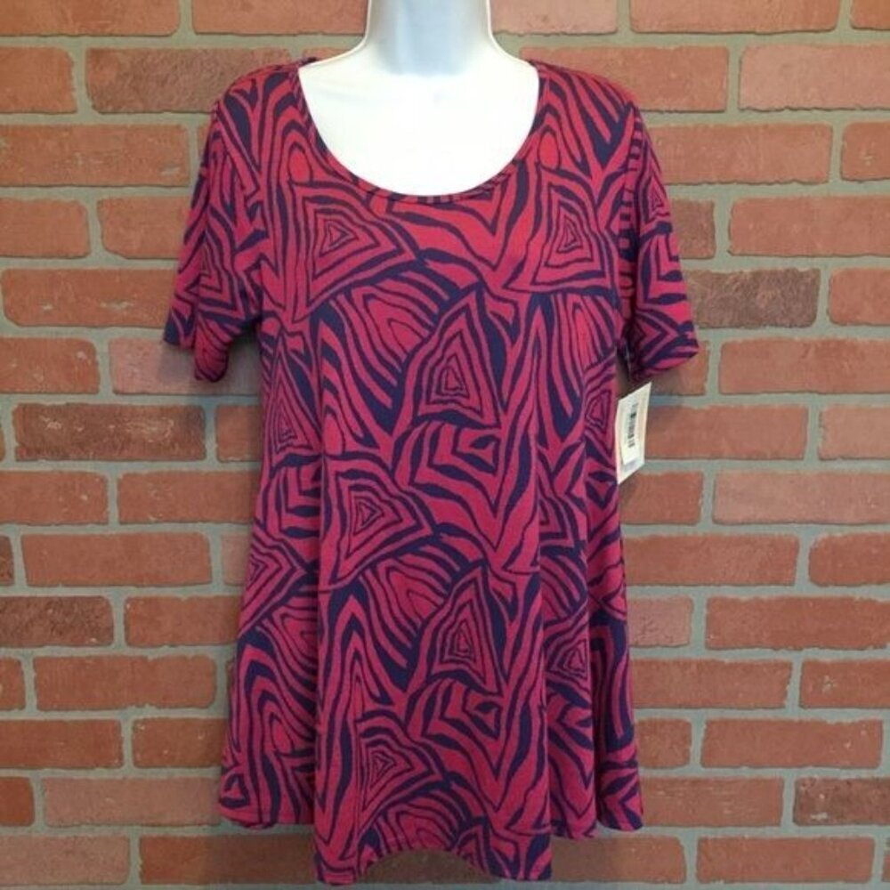 NWT LulaRoe perfect T tunic top blouse Size XS flowy comfortable abstract